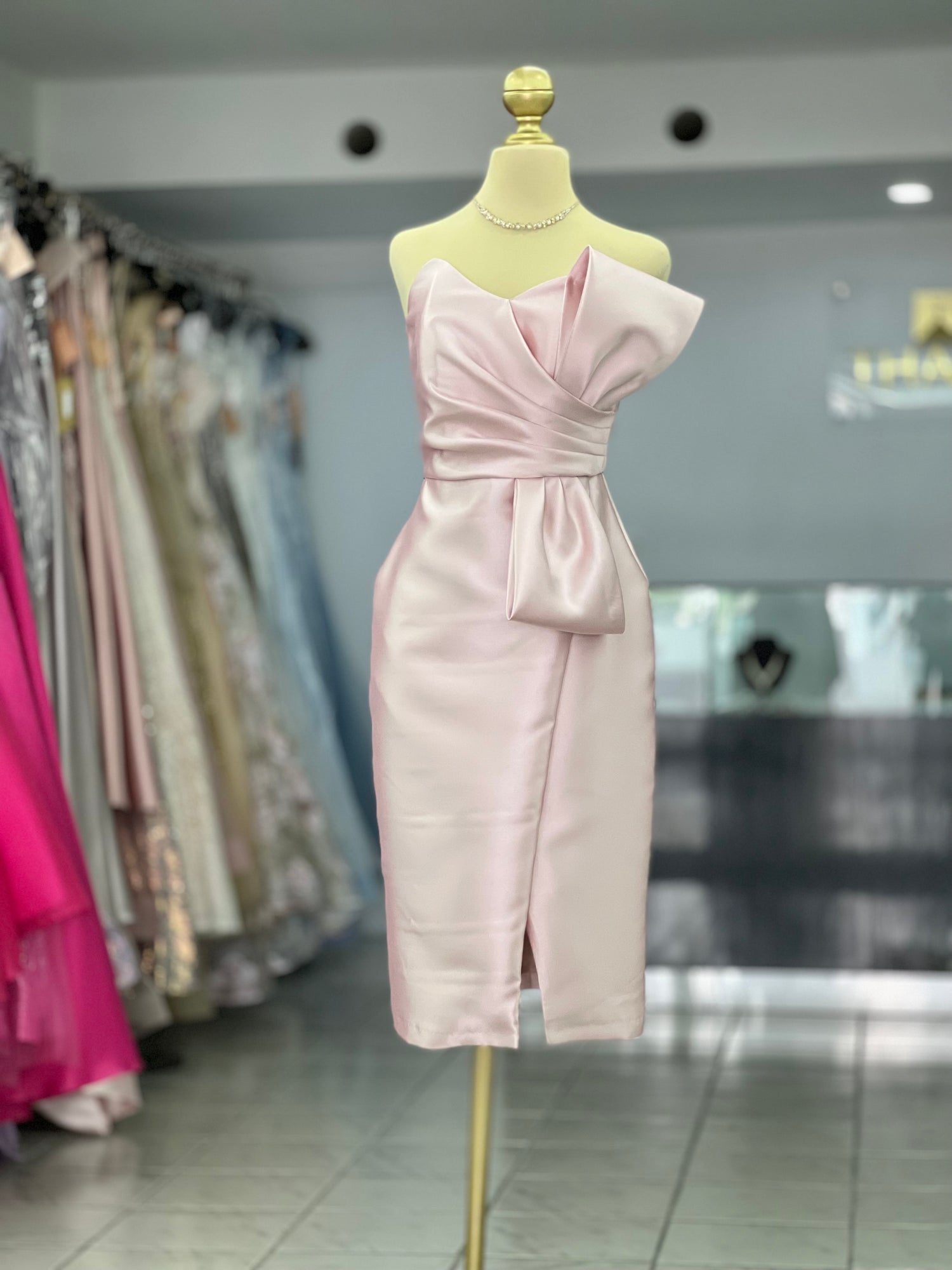 Vestidos cortos y midis